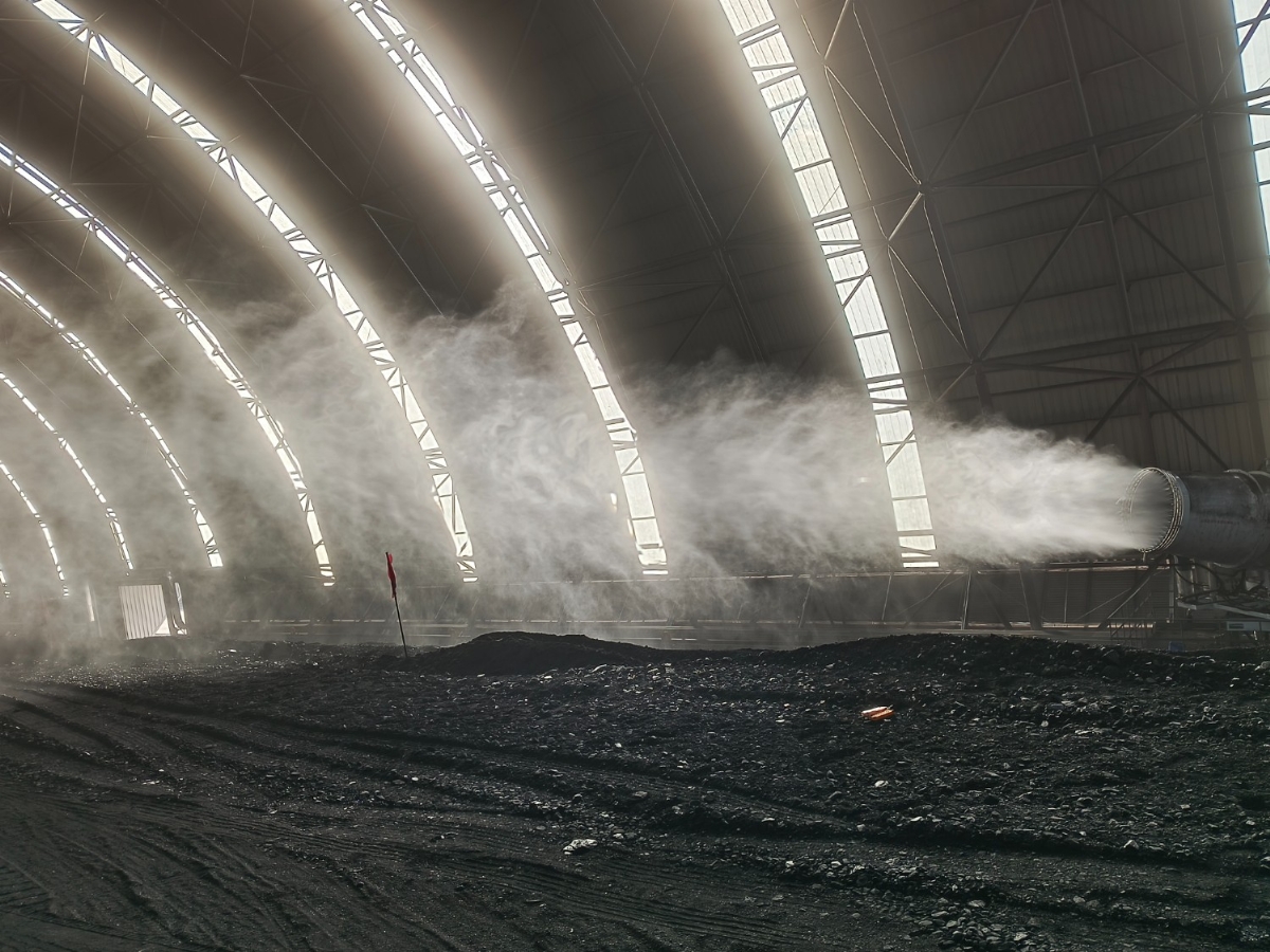 降塵霧炮機(jī) 可移動(dòng)式噴霧機(jī)，霧炮機(jī)原理